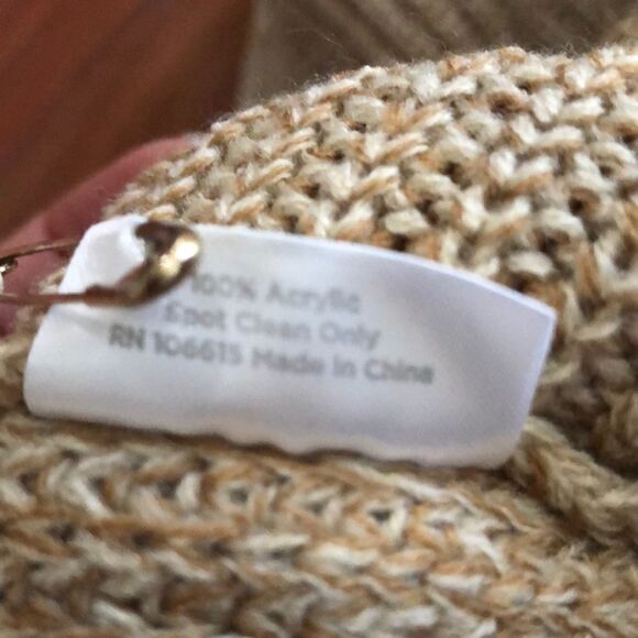 NWT 2Chic Tan oversized kimono style vest knit. One size - Picture 8 of 8